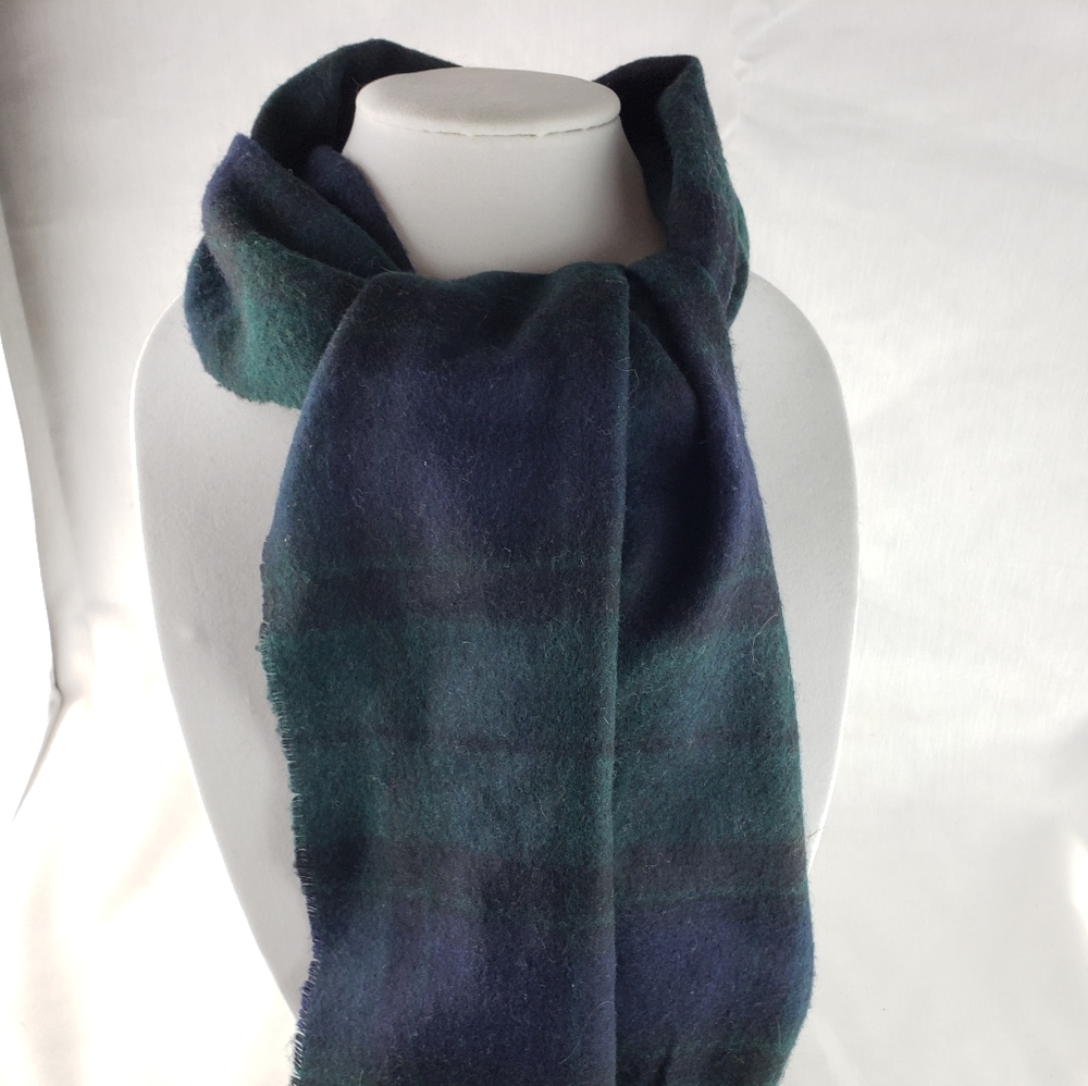 Geoffrey Beene plaid scarf-unisex